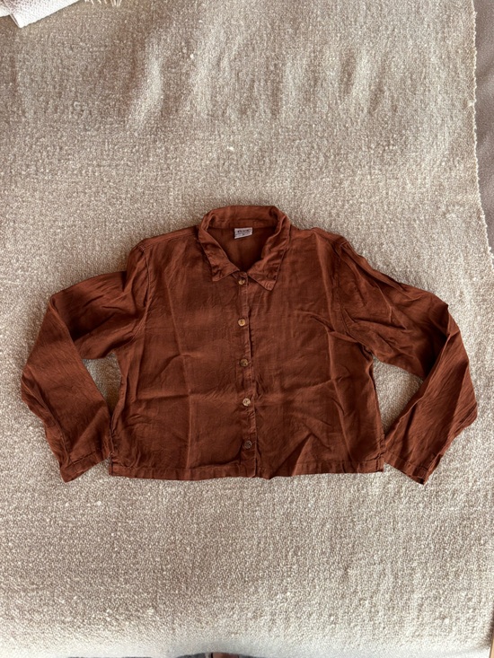 Click Tops - Vintage Cropped Linen Button Down